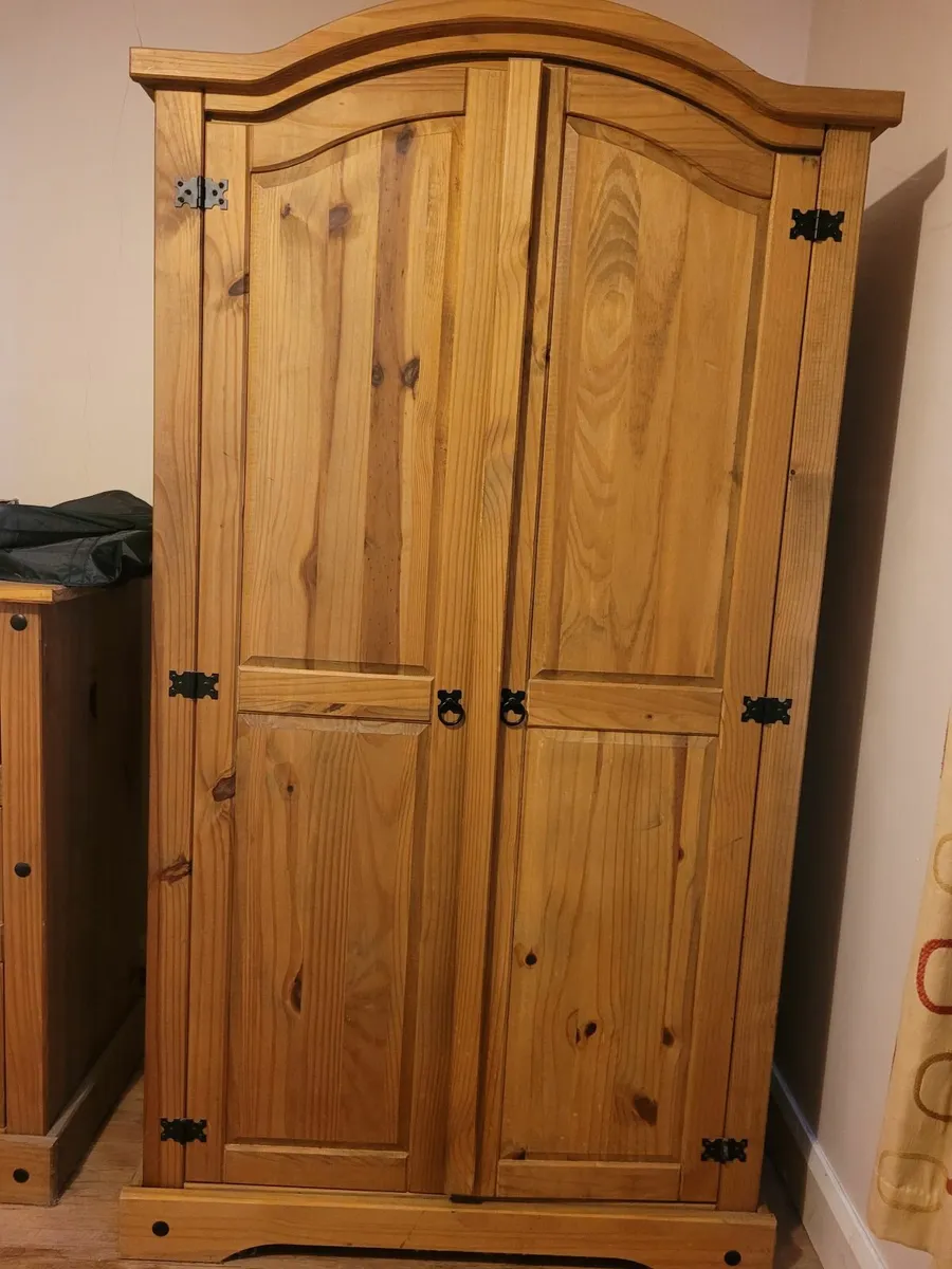 Bedroom  furniture - Image 3