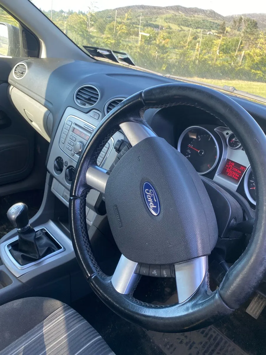 Ford focus - Image 2
