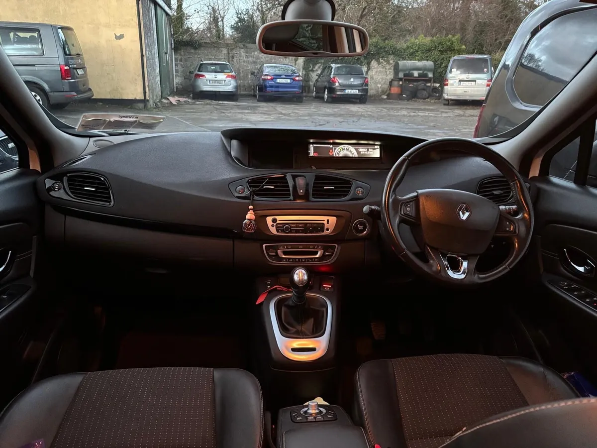 Renault Grand Scenic 2015 - Image 4