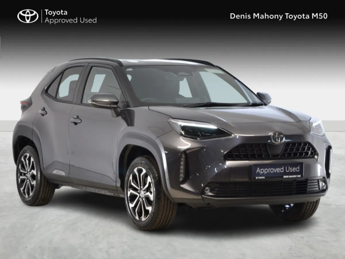 Toyota Yaris Cross Hybrid Sport Auto - Image 1