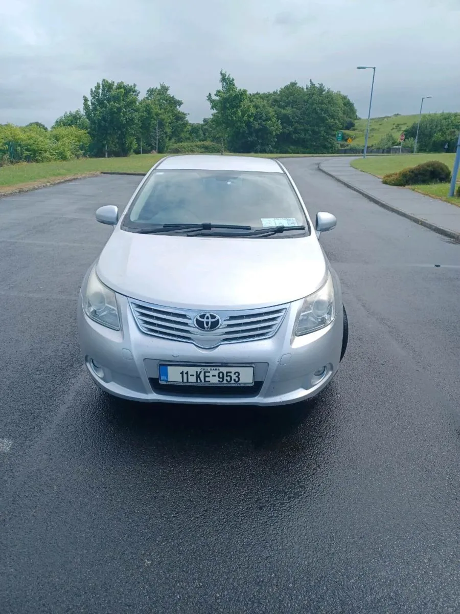 Toyota Avensis 2011 - Image 3