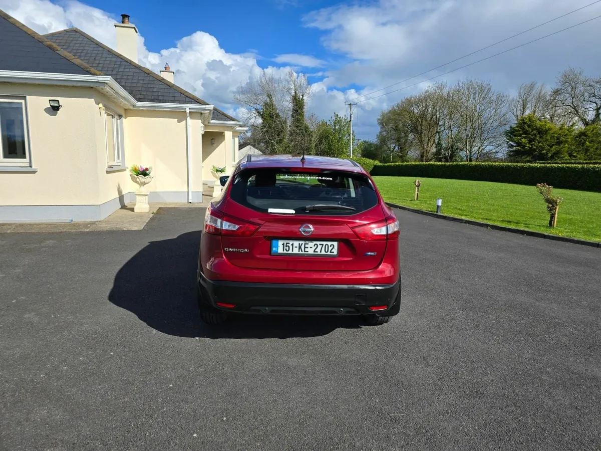 Nissan Qashqai 2015 - Image 2
