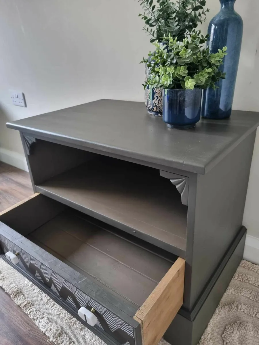 TV unit - Image 4