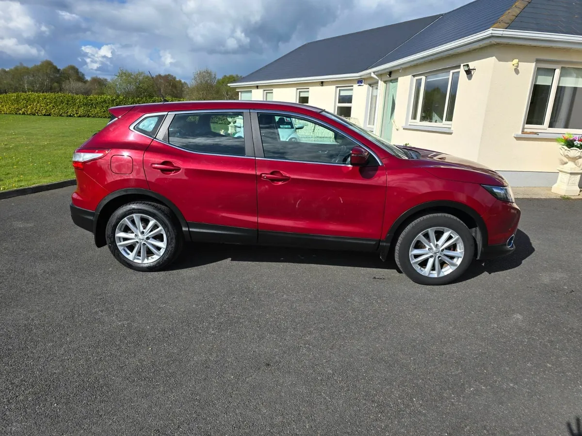 Nissan Qashqai 2015 - Image 3