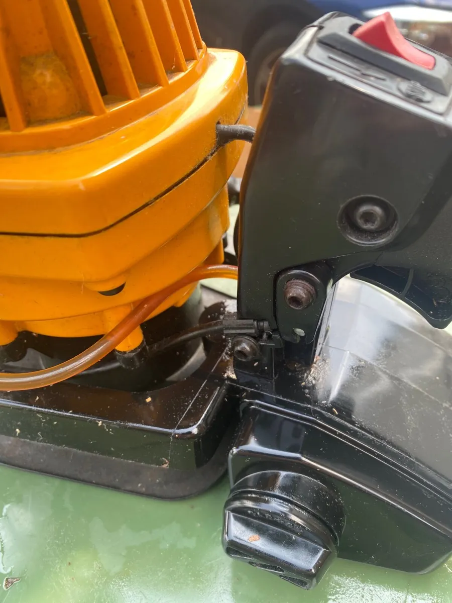 Hedge  Trimmer  Petrol  Partner/Husquvarna - Image 1