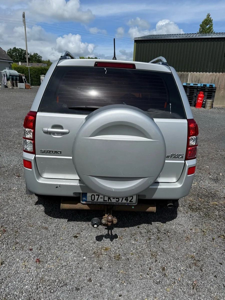 Suzuki Vitara - Image 2
