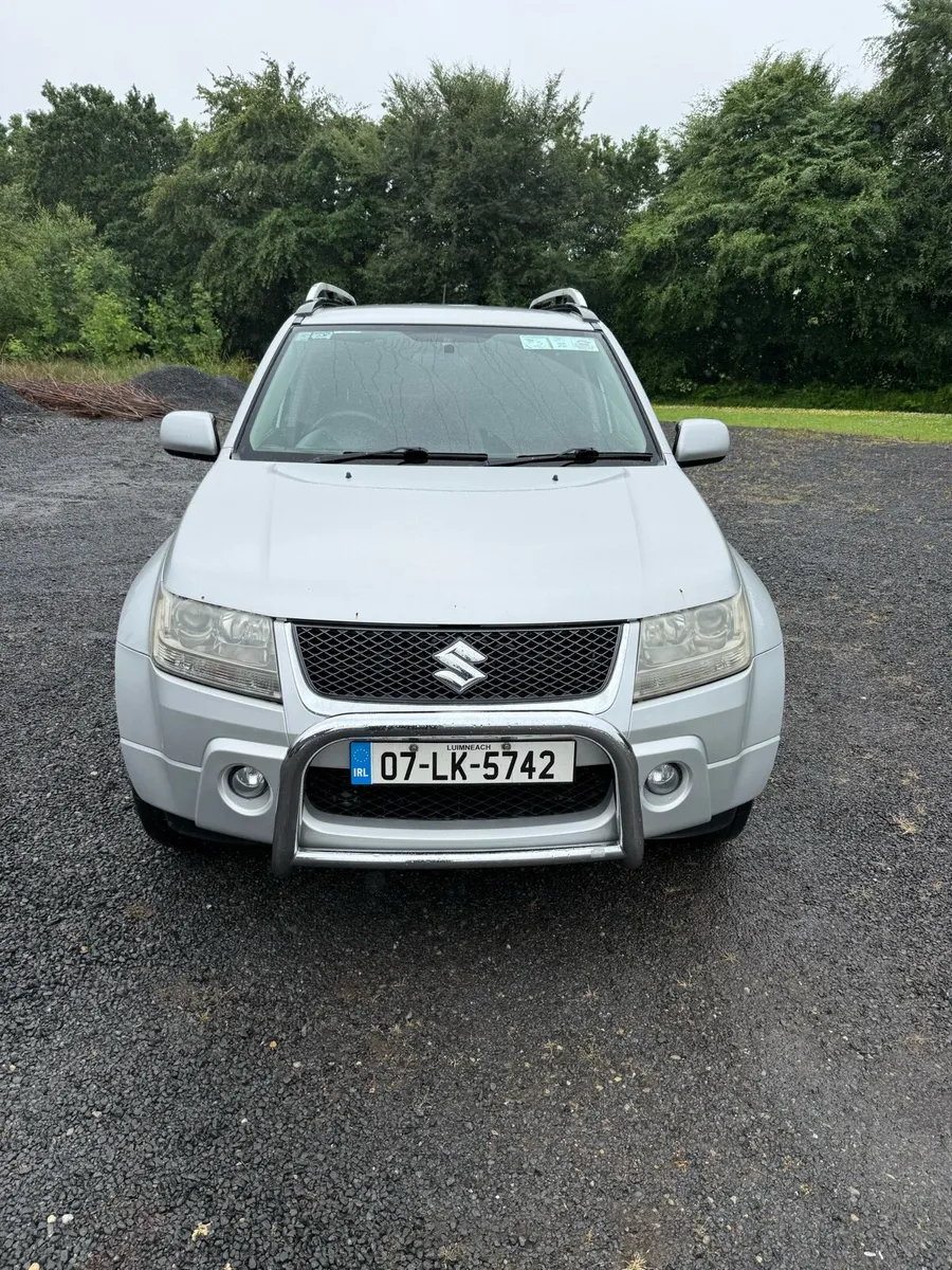 Suzuki Vitara - Image 1