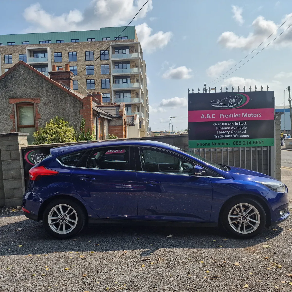 Ford Focus 2015 1 Owner - Image 3