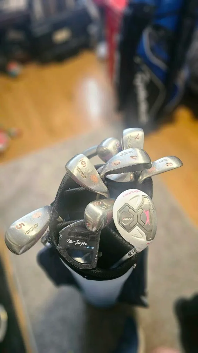 Ladies irons set - Image 1