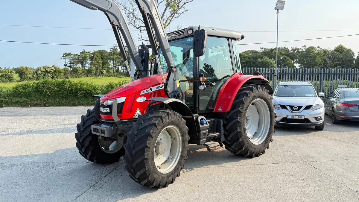 Massey Ferguson 5712 S - €74,000 - No VAT - Image 1