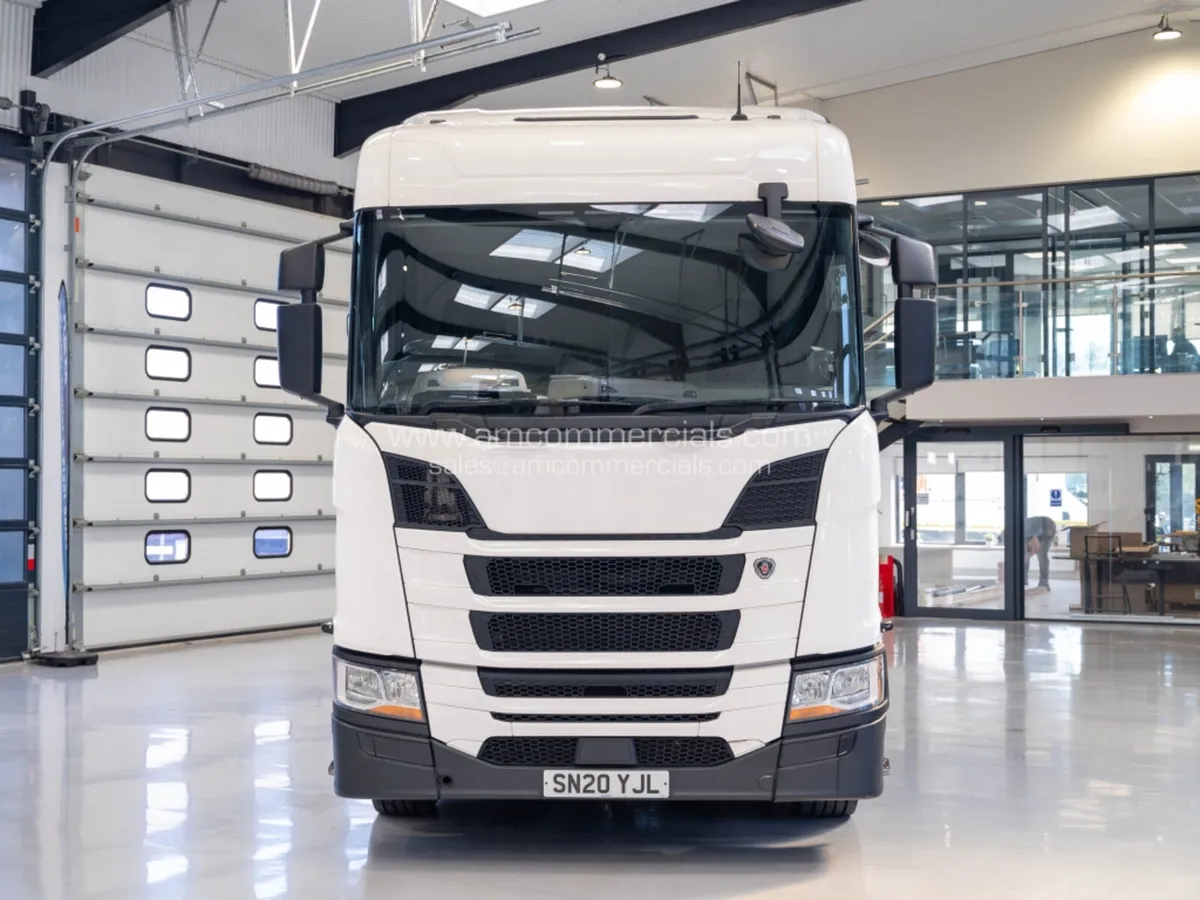 2020 (20) SCANIA R450 6X2 MIDLIFT NORMAL CAB - Image 2