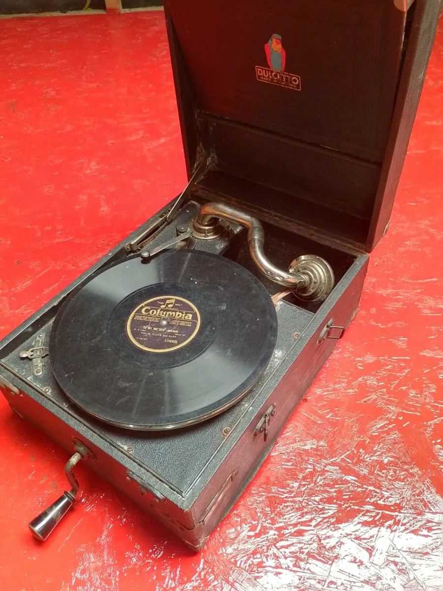 Dulcetto gramophone - Image 1