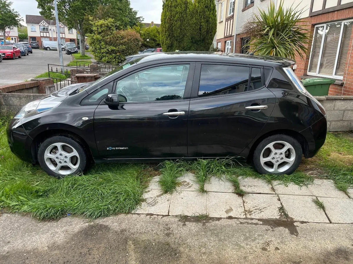 Nissan Leaf 2015 - Image 4