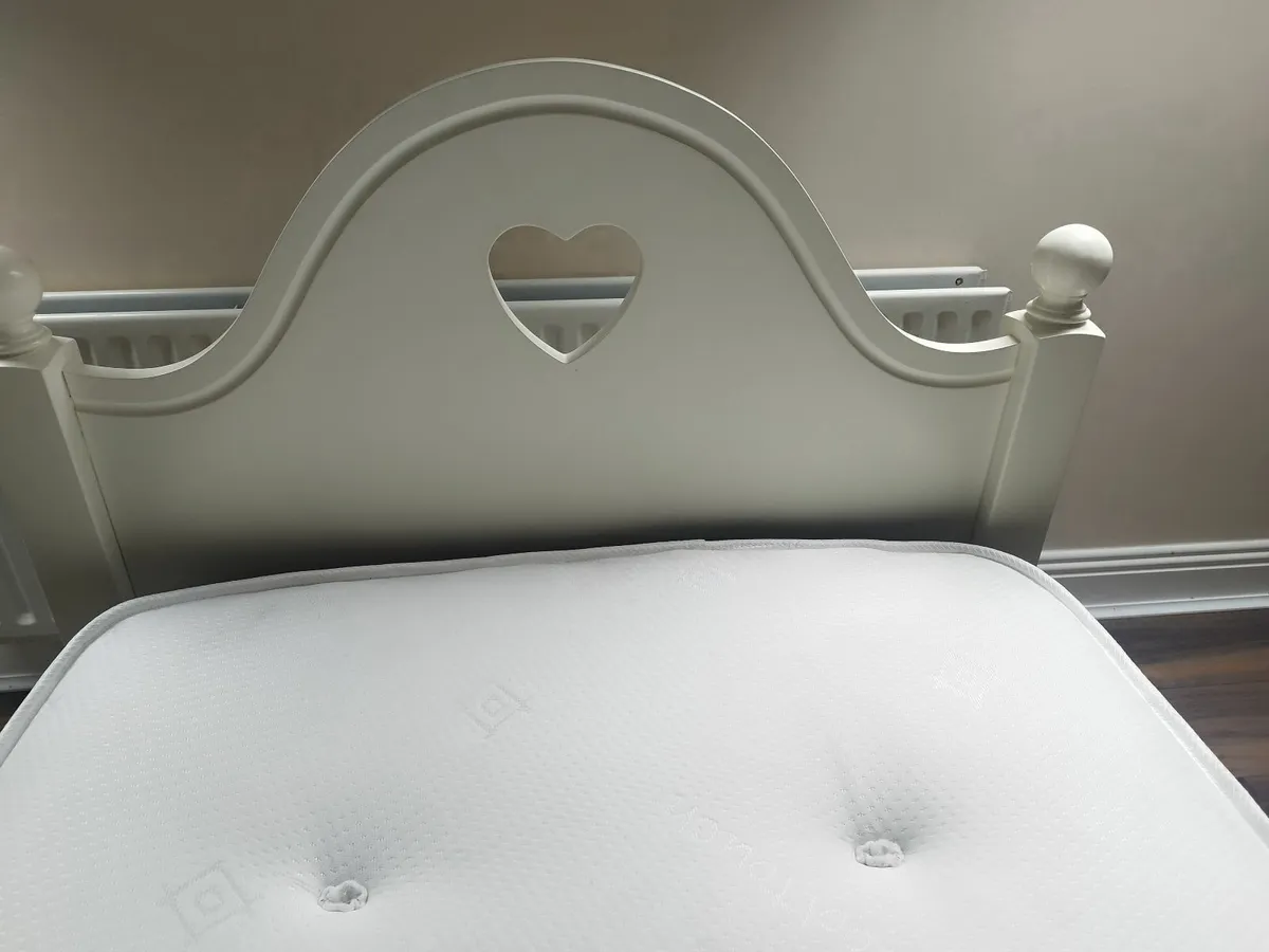 Single Bed + Mattress - (EZLiving) x 2 (€250 each) - Image 4