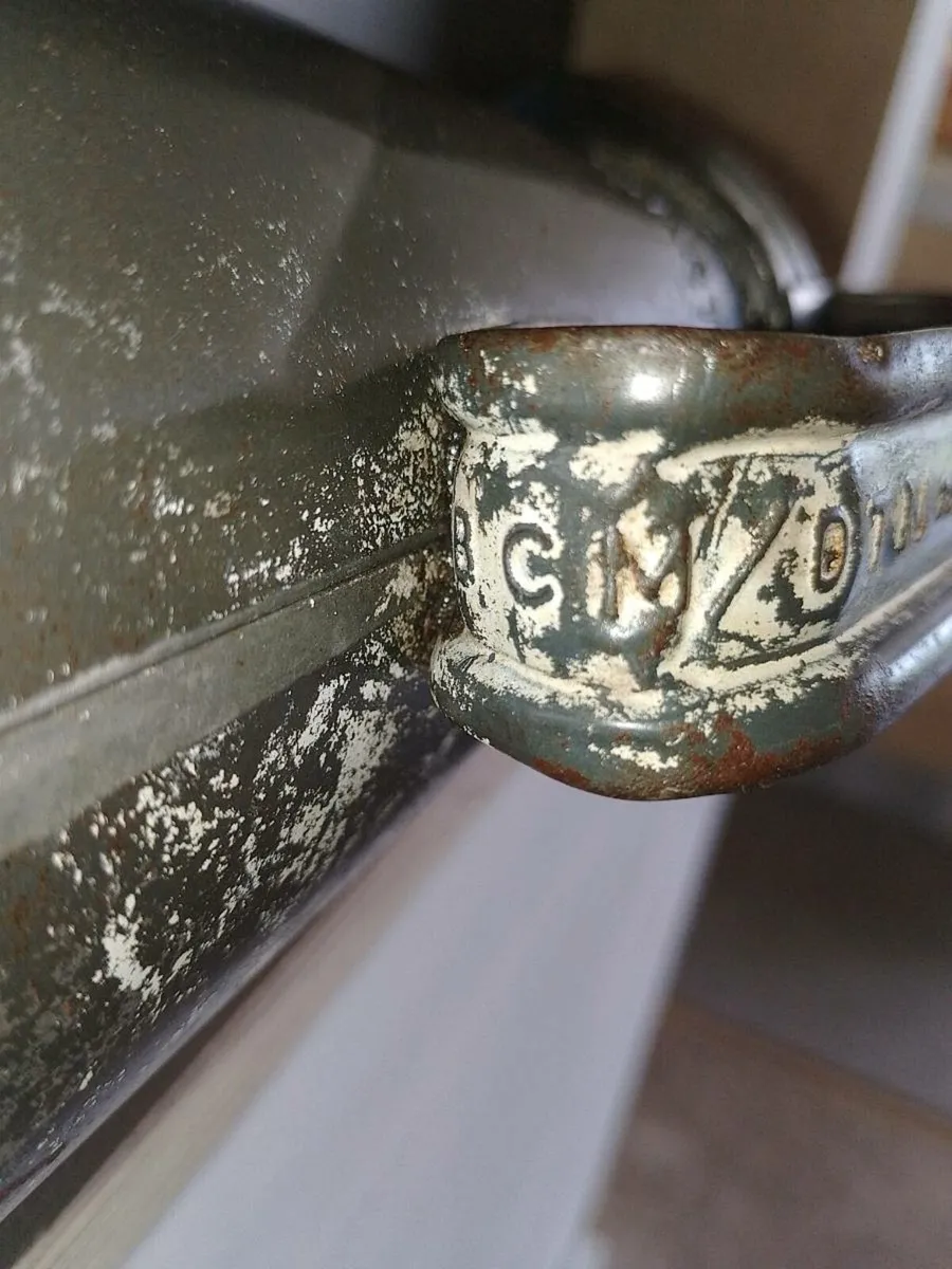 Antique automotive oil jug can 1 quart - Image 4