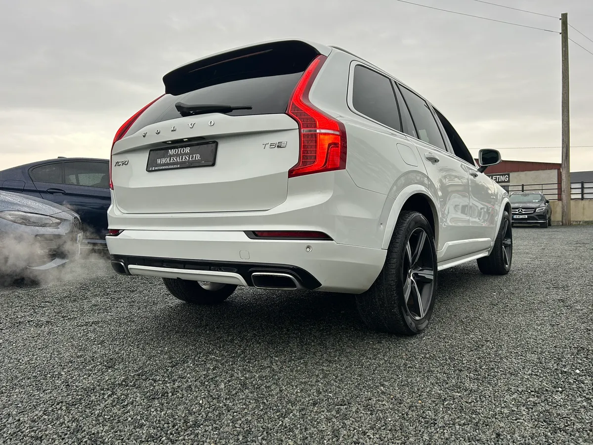 172 VOLVO XC90 R DESIGN 2.0 T8 7 SEATER - Image 3