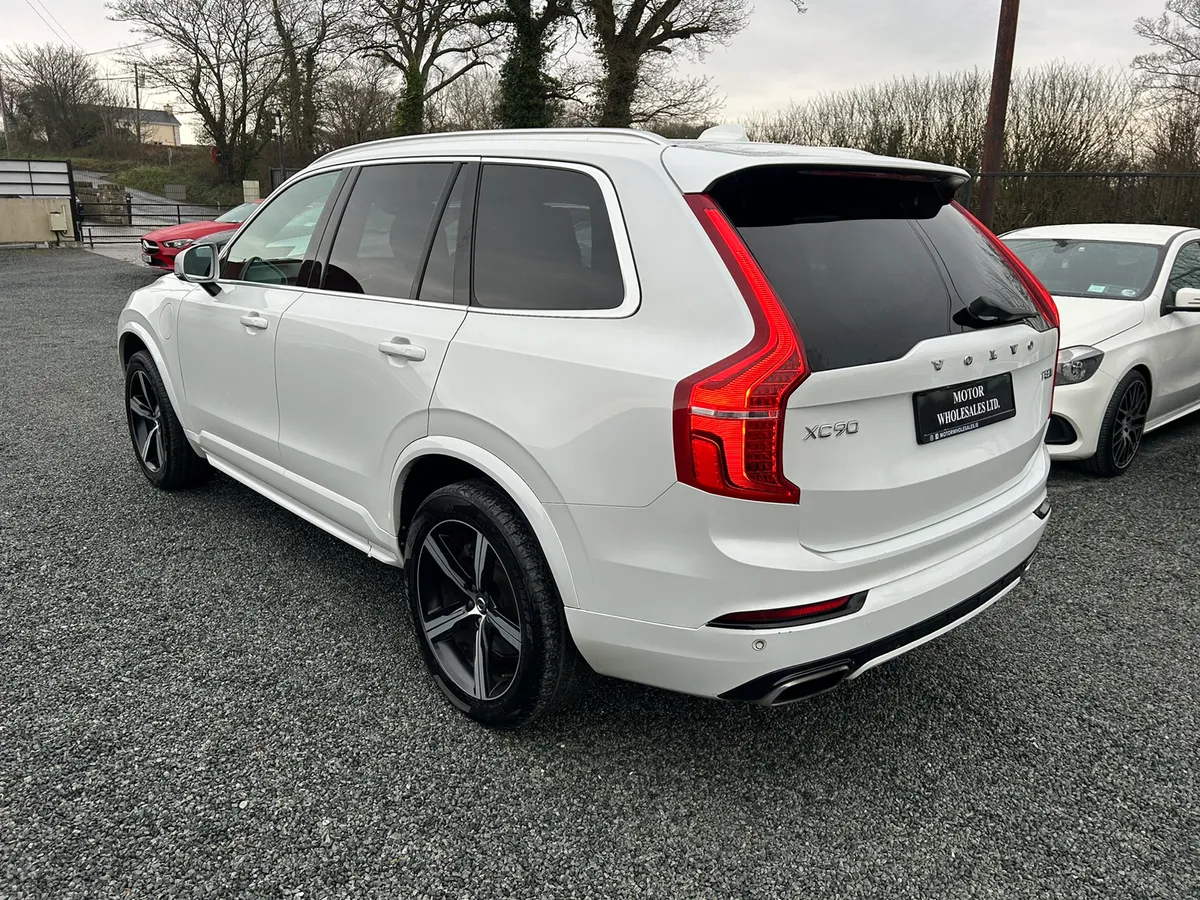 172 VOLVO XC90 R DESIGN 2.0 T8 7 SEATER - Image 4