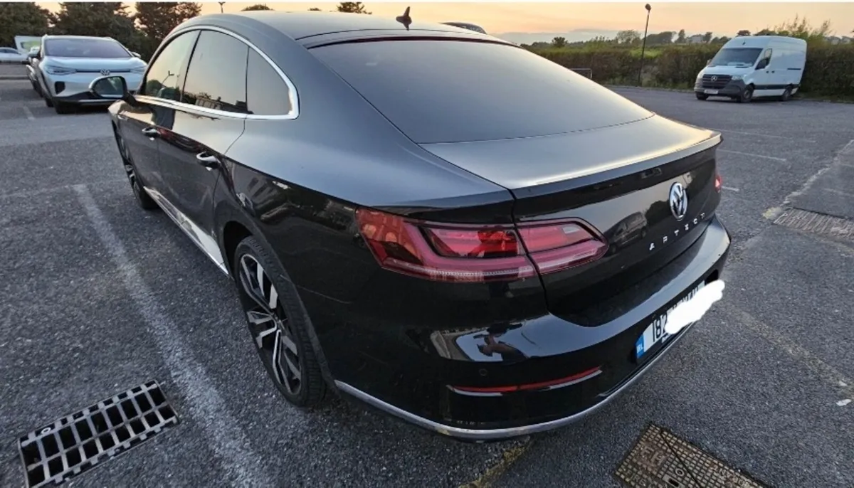 VW Arteon 2018 Elegance Automat - Image 4
