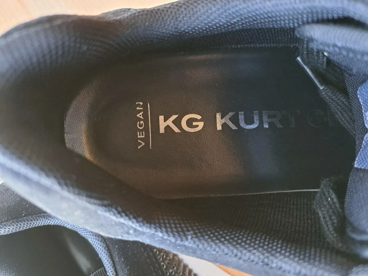 Kurt Geiger trainers - Image 4