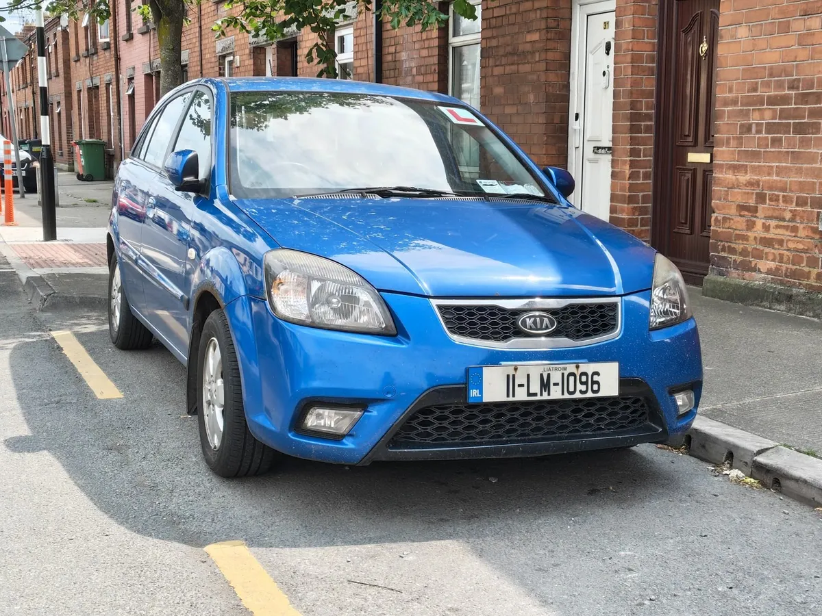 Kia Rio 2011 - Image 2