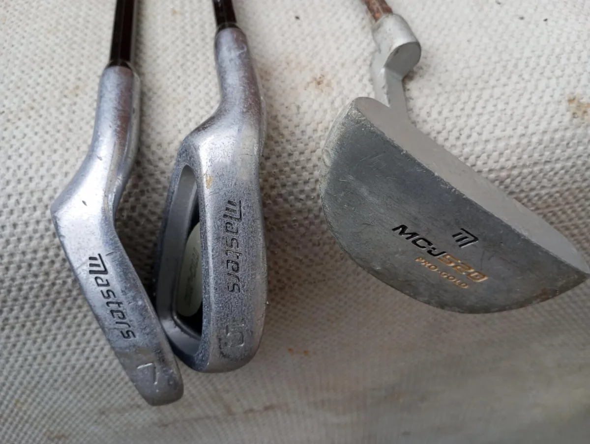 Kids golf clubs. Left handed. - Image 3