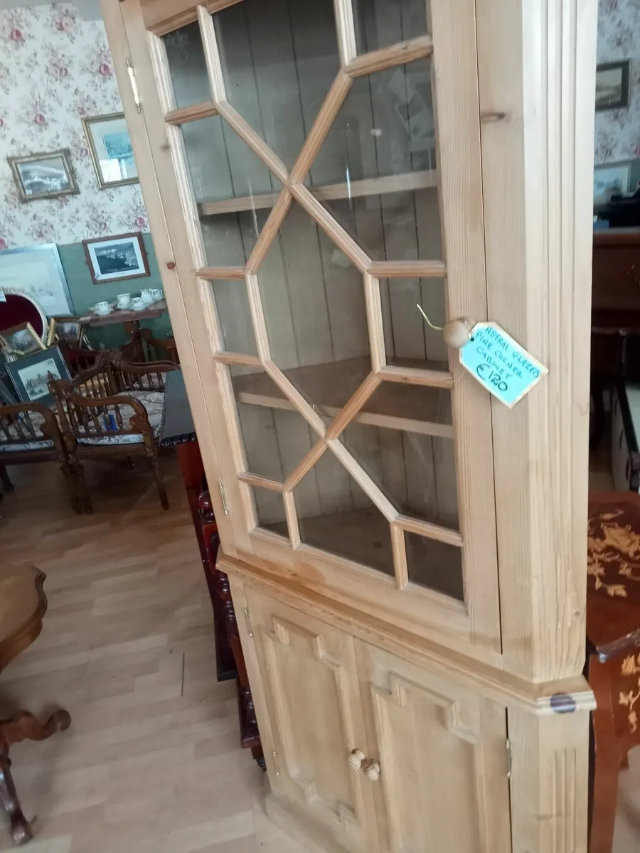 A BIG WEEKEND OF SELLING ANTIQUES. ETC - Image 2