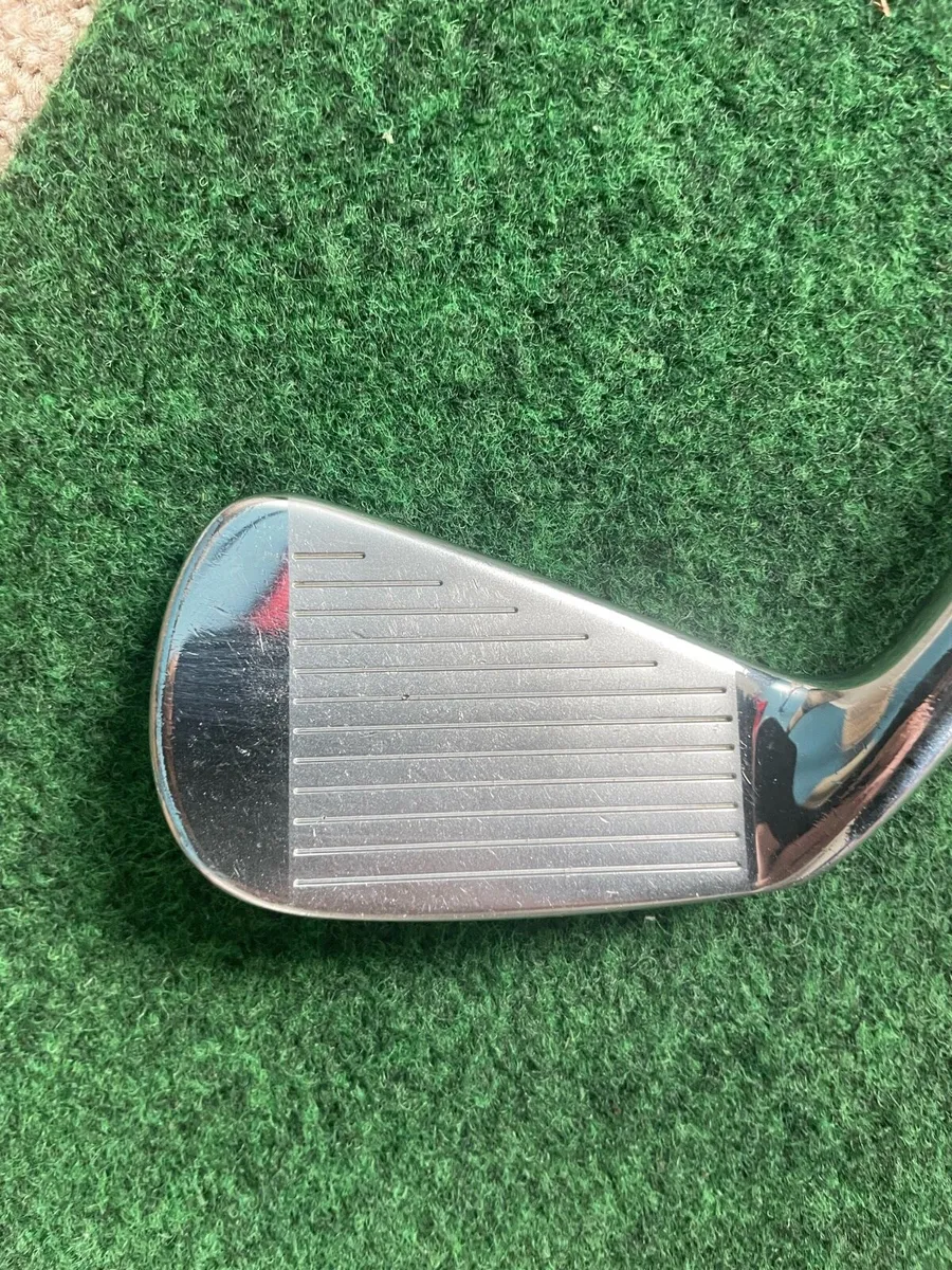 Titleist 2 iron - Image 3