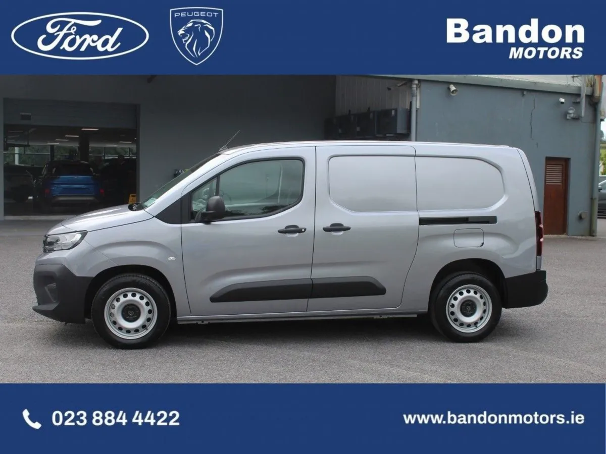 Peugeot Partner Peugeot Partner LWB PRO Plus 1.5 - Image 2