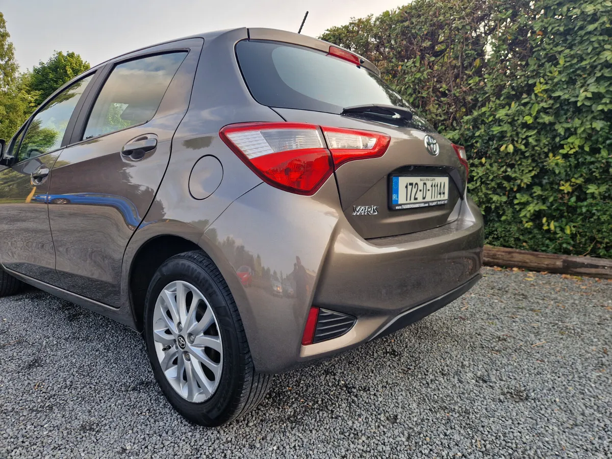 Toyota Yaris Luna 2017 - Image 3