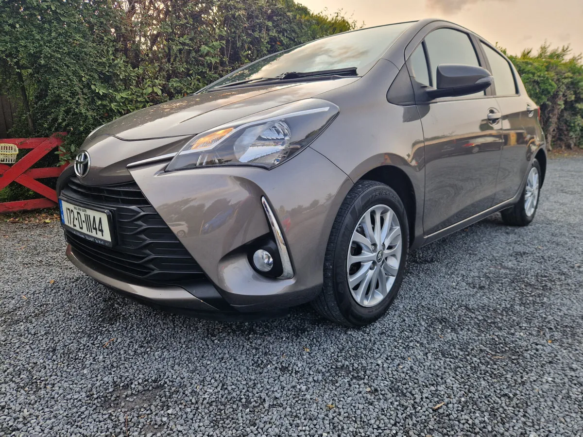 Toyota Yaris Luna 2017 - Image 2