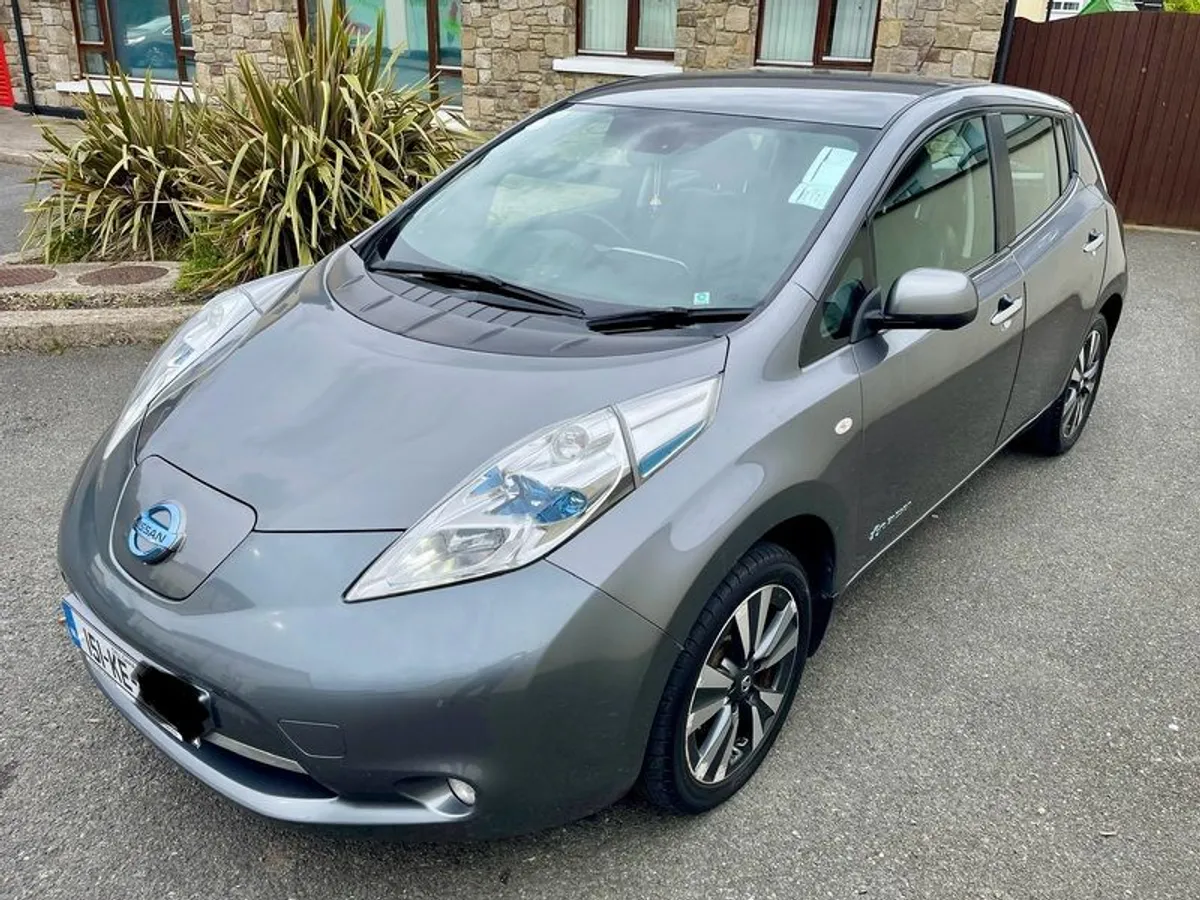 2015 Nissan Leaf - Image 2