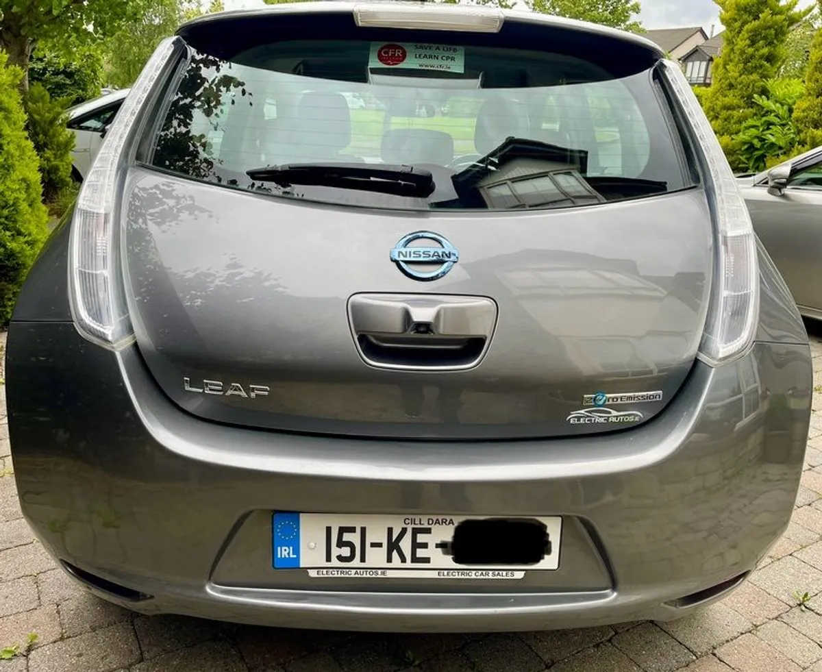 2015 Nissan Leaf - Image 4