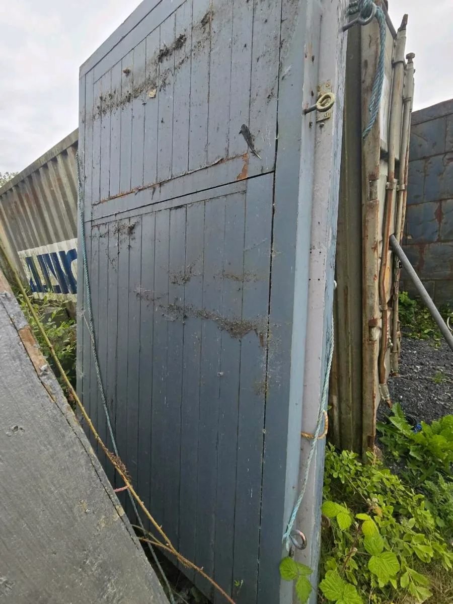 Stable doors - Image 1