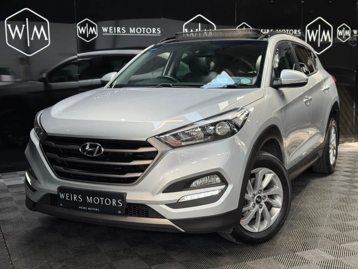 2016 Hyundai Tucson Premium 1.7 Diesel / SUNROOF - Image 2