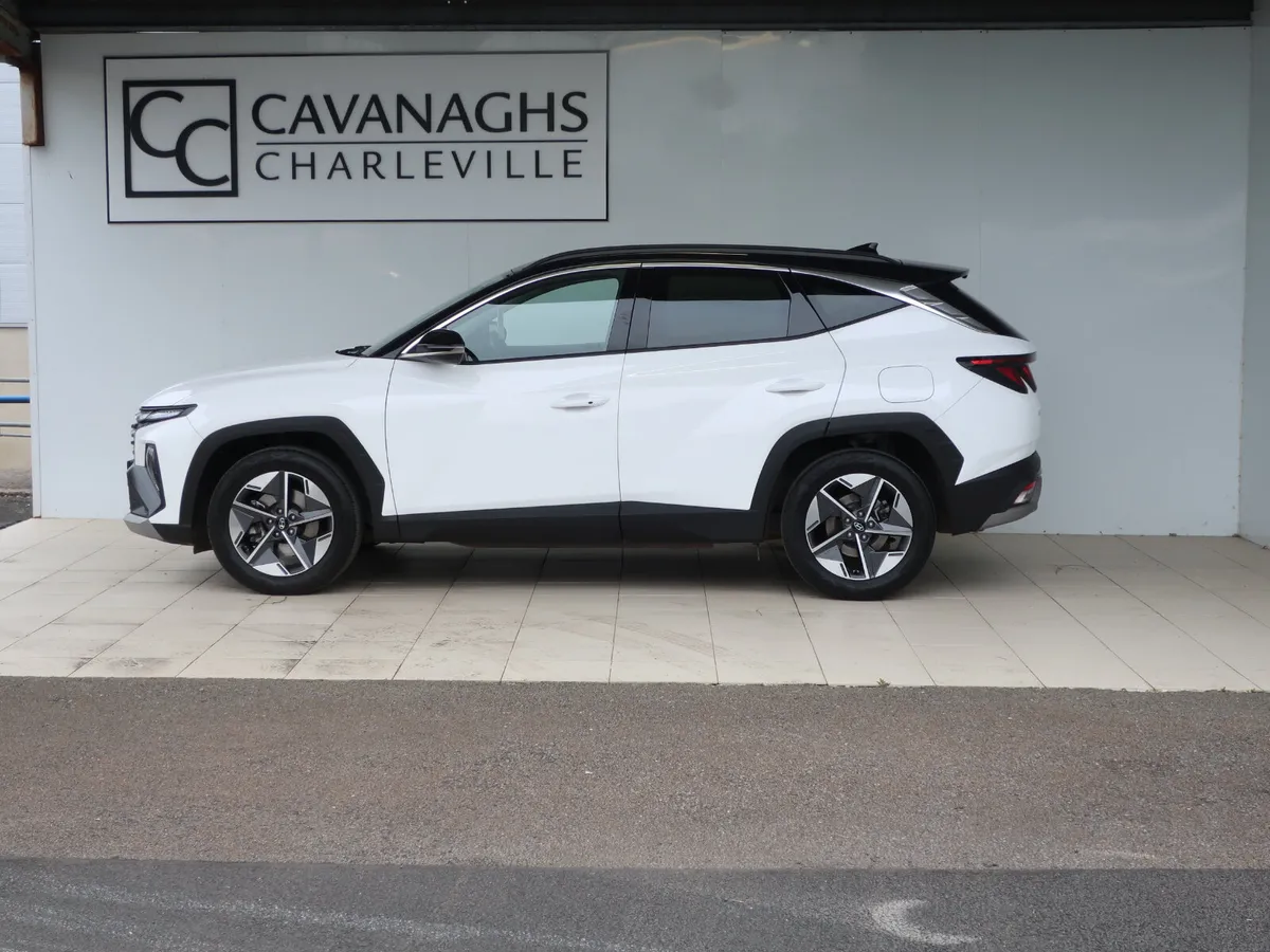 2024 Hyundai Tucson Executive Dsl 2 Tone 5dr - Image 2