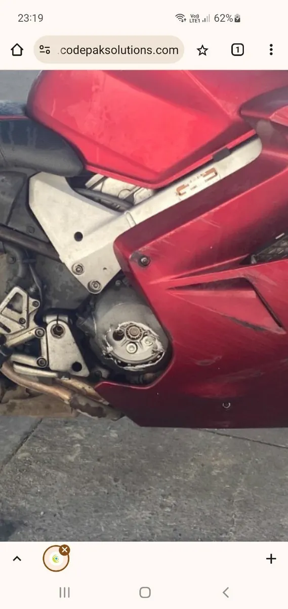 2009 honda vfr800 - Image 2