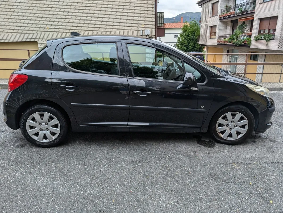 Peugeot 207, 1.4 Petrol, 2008. - Image 1