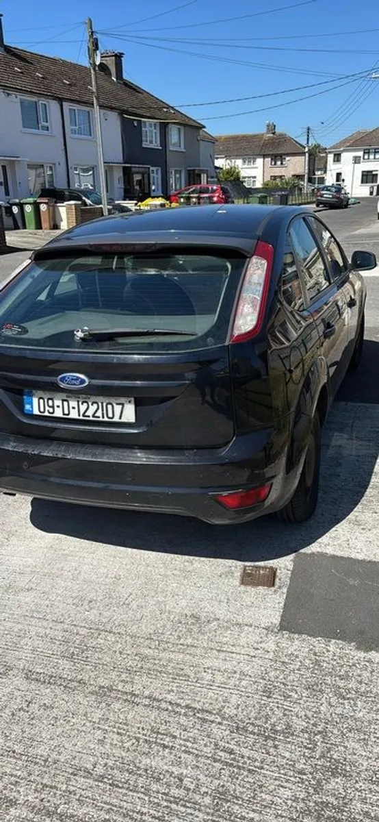 2009 Ford Focus - Image 3