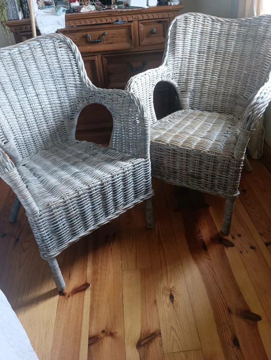NEW , very strong wicker chairs,mint green. - Image 1