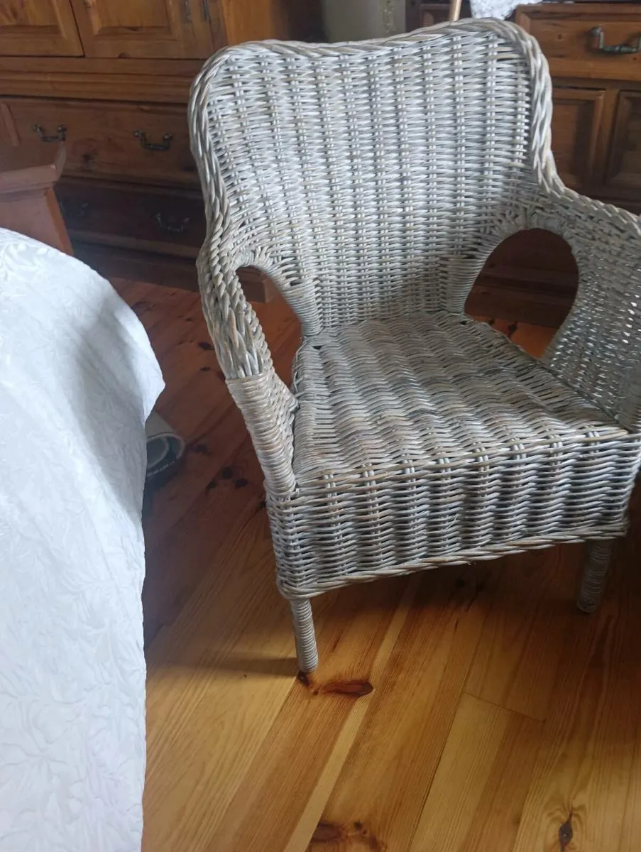 NEW , very strong wicker chairs,mint green. - Image 2