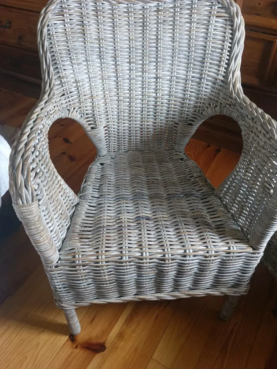 NEW , very strong wicker chairs,mint green. - Image 3