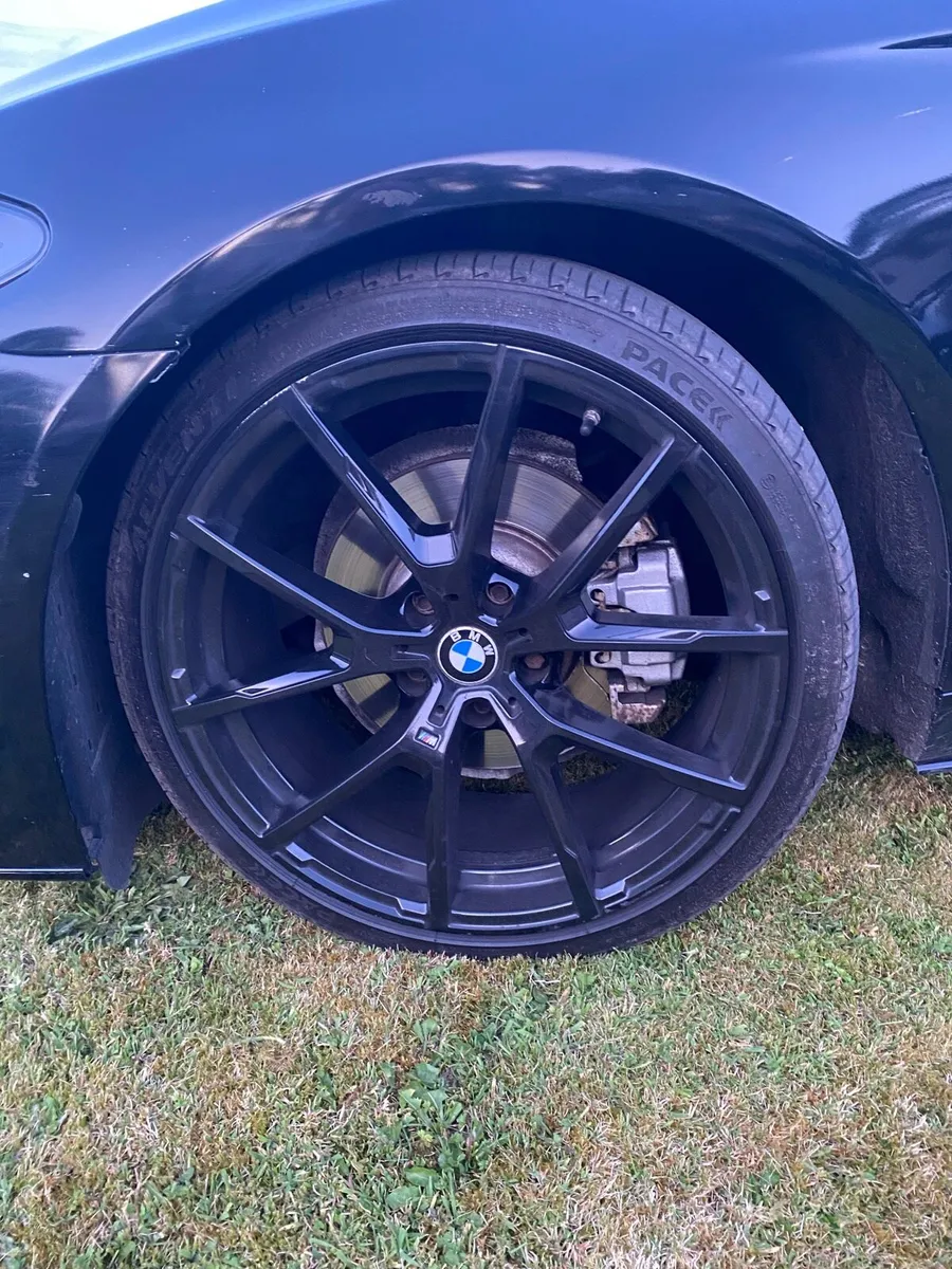 BMW 5 series M Sport - Image 4