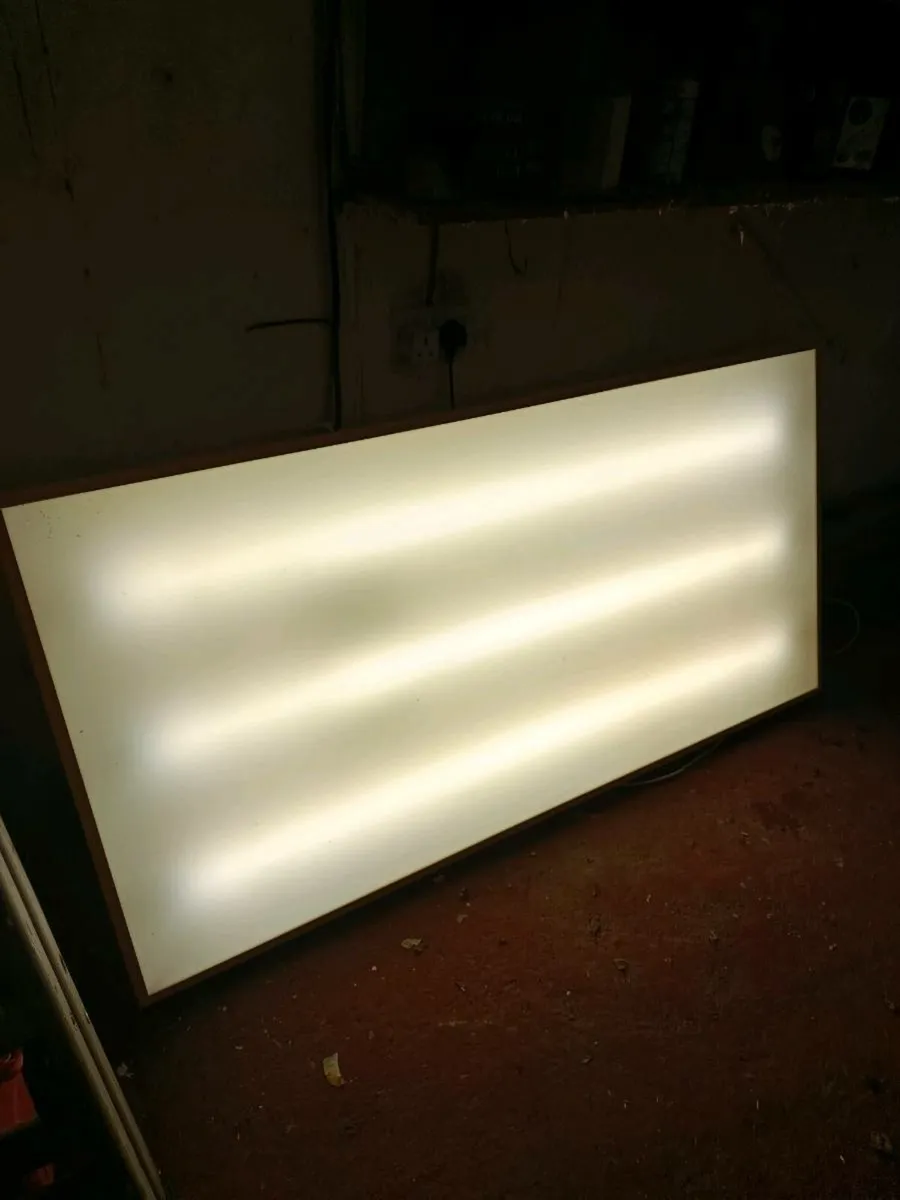HUGE light up panel 💡 - Image 3