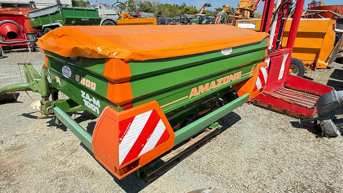 Amazone ZA-M 2001 Fert Spreader - €8,500 - No VAT - Image 2
