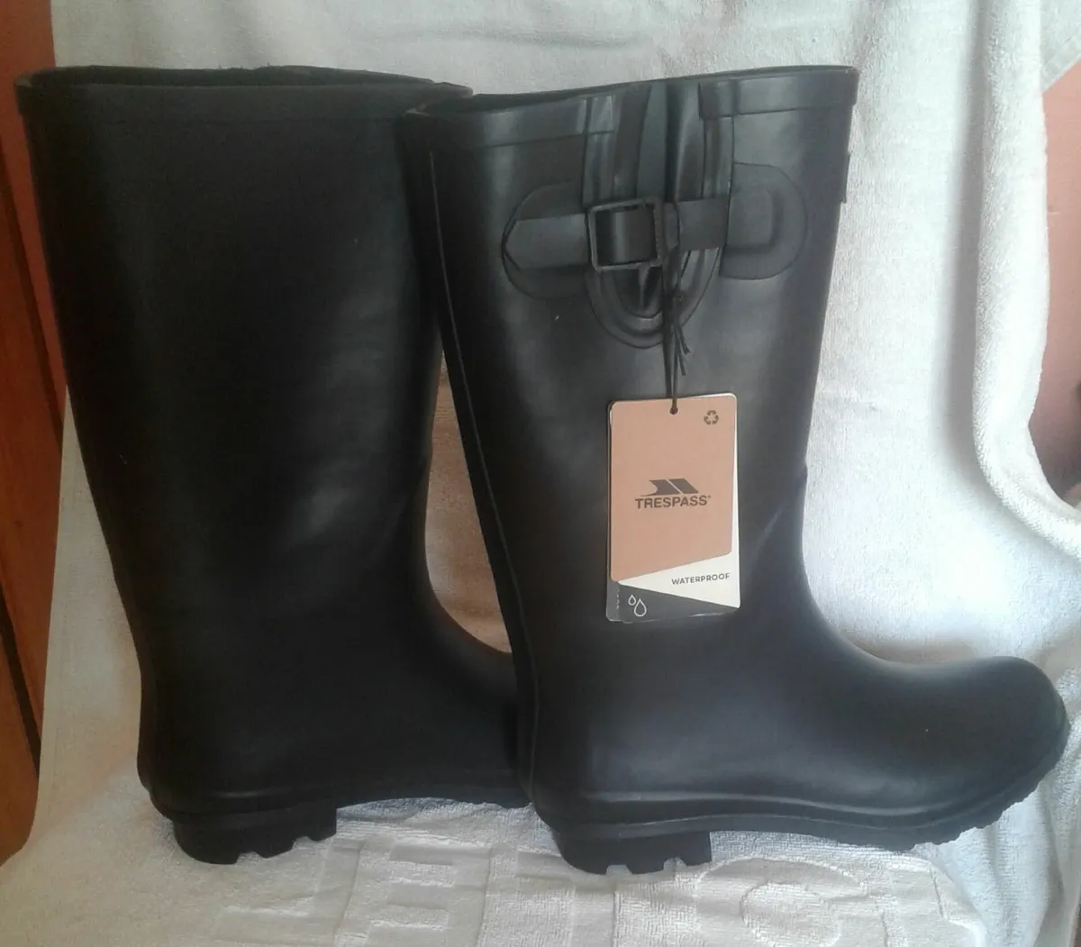 NEW  Trespass Damon Welly  Black 6 (39) - Image 1