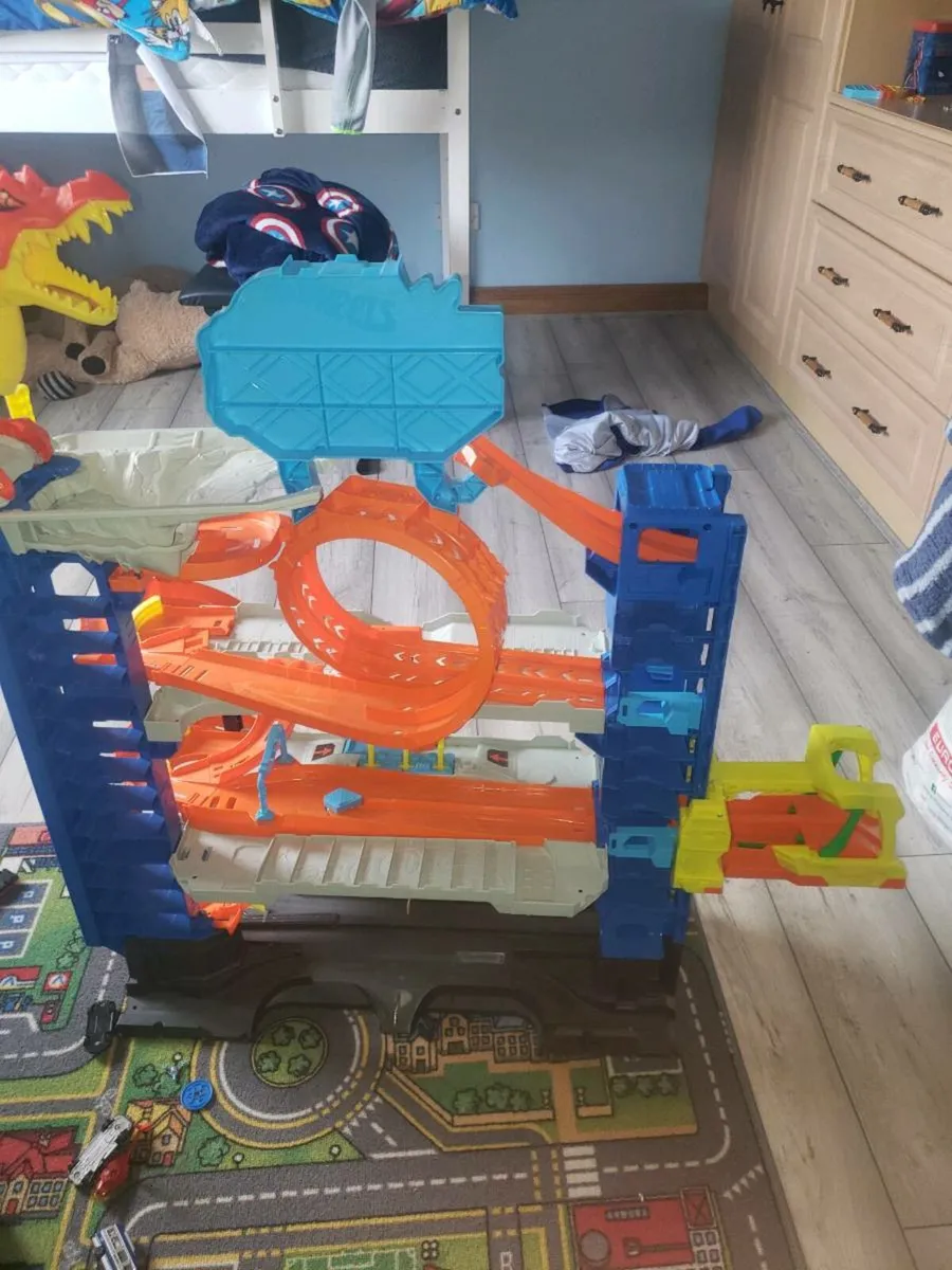 Hot wheels Garage - Image 4