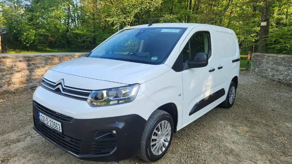Citroen Berlingo 2022 Enterprise Pro 102bhp - Image 1