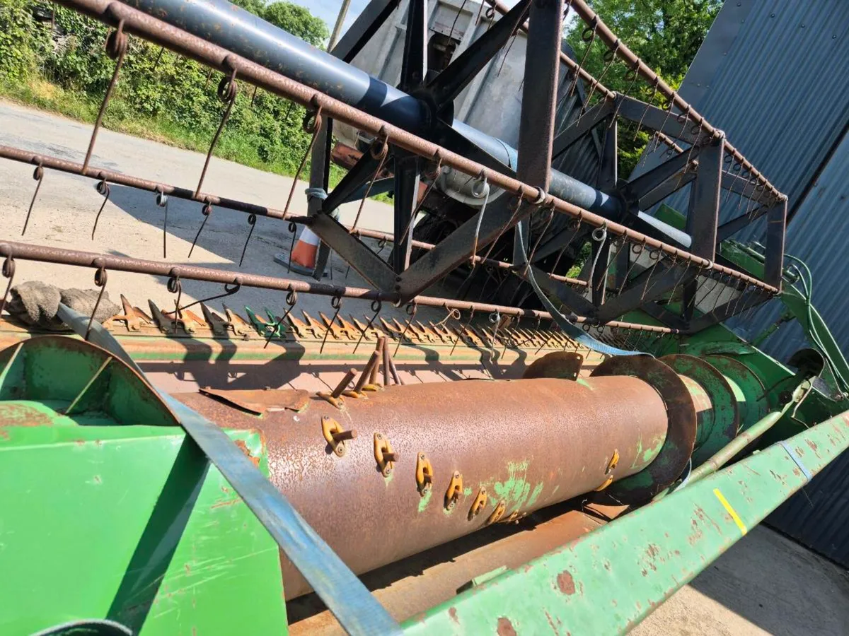 John Deere 1188 Combine Harvester - Image 2