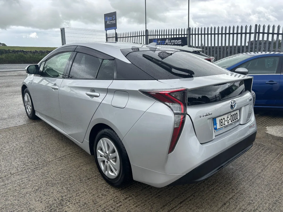 Toyota Prius Self Charging Hybrid 2018 - Image 2