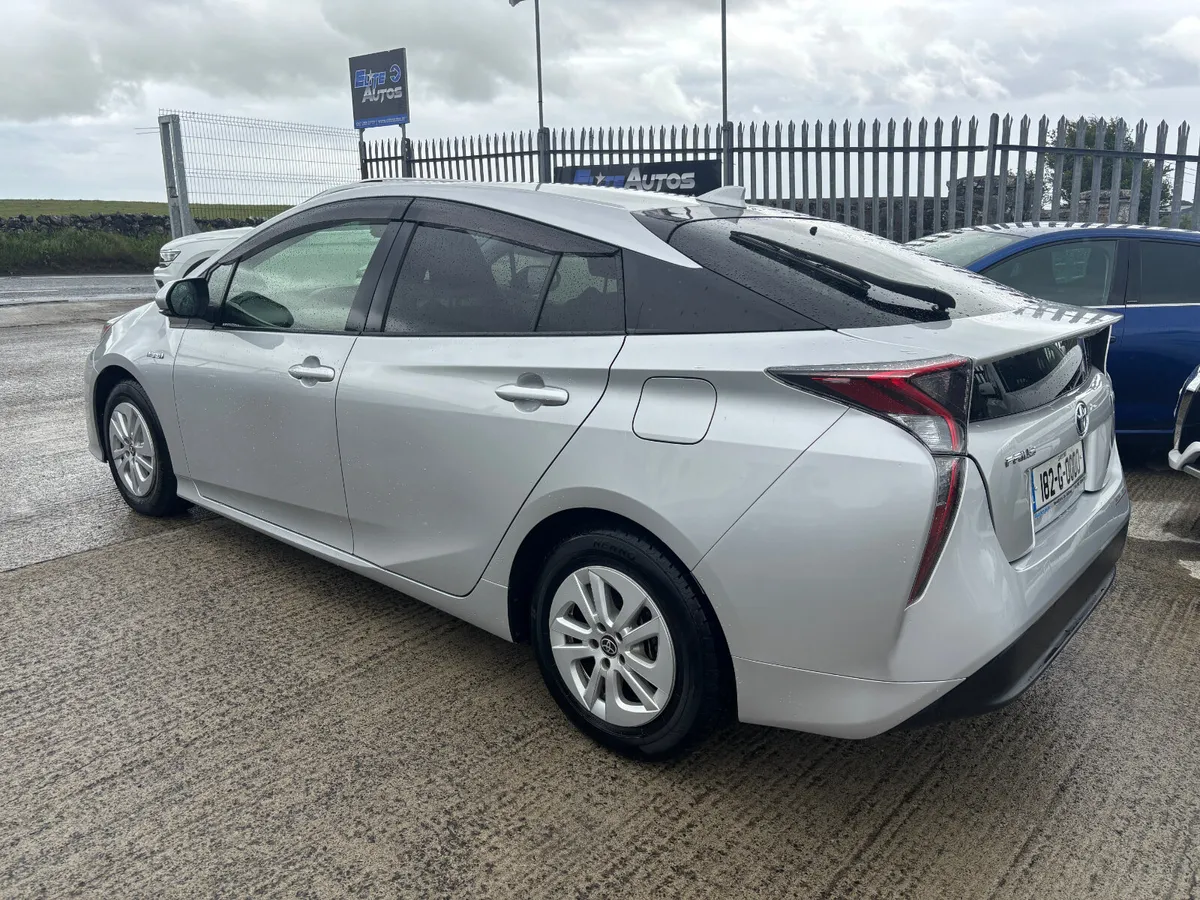 Toyota Prius Self Charging Hybrid 2018 - Image 4
